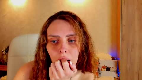 Gloria Wood online show from 02-23-25, 09:05