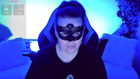 gloriagrays online show from 10-19-25, 07:03