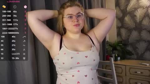 Snapshot of gloriamichele chatting on 12-04-25, 06:38 Hello Our names is Molly and Mia We will give you unforgettable emotions you will feel our love online show from 12-04-25, 06:38
