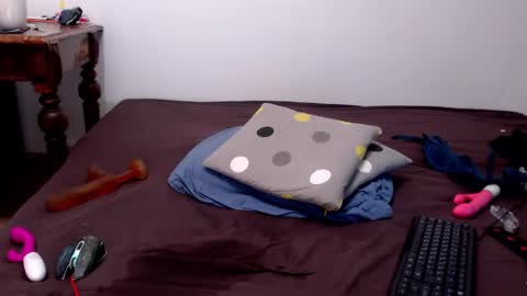 Tanya online show from 01-26-25, 04:41