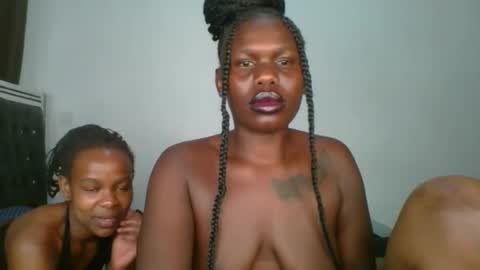 Snapshot of glossybabe77 chatting on 03-07-26, 09:23 glossybabe77 online show from 03-07-26, 09:23