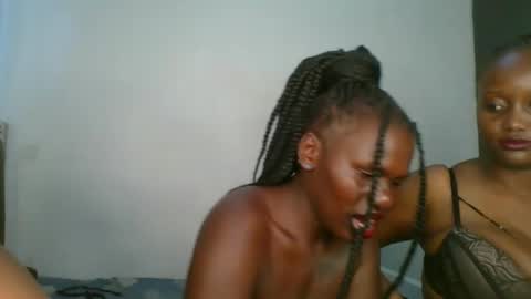 Snapshot of glossybabe77 chatting on 03-08-26, 07:23 glossybabe77 online show from 03-08-26, 07:23