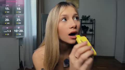 Cherry online show from 10-03-25, 07:38