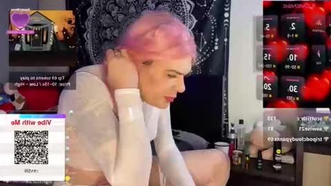 Glow Goddess online show from 10-19-25, 08:48