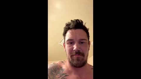 Snapshot of gnarcoticscrew chatting on 05-22-26, 10:37 gnarcoticscrew online show from 05-22-26, 10:37