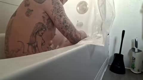Snapshot of gnasty83 chatting on 02-10-25, 03:32 gnasty83 online show from 02-10-25, 03:32