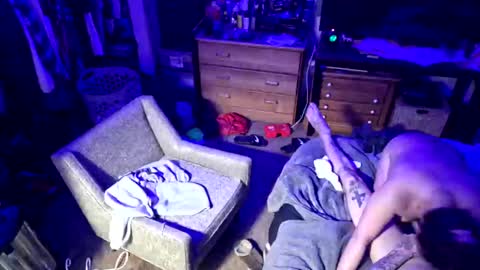 Snapshot of gnasty83 chatting on 02-11-25, 05:16 gnasty83 online show from 02-11-25, 05:16
