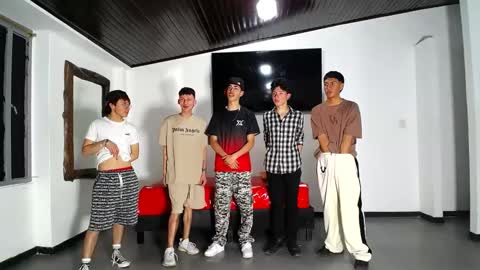 THOMAS AND DAMIAND online show from 09-10-25, 06:08