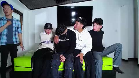 THOMAS AND DAMIAND online show from 11-02-25, 06:32