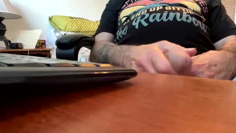 Snapshot of gngnxxx chatting on 10-06-25, 12:13 gngnxxx online show from 10-06-25, 12:13