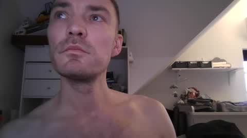 Snapshot of gnusmas4you chatting on 01-25-25, 09:15 Gnusmas4you online show from 01-25-25, 09:15