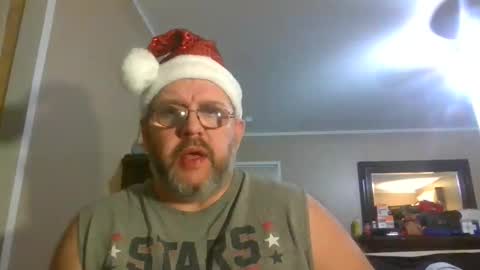 Snapshot of gobey33 chatting on 11-30-25, 01:09 IDKIDCIDGAF online show from 11-30-25, 01:09