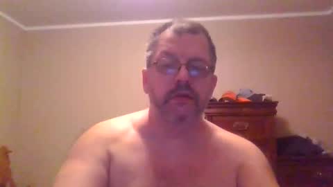 Snapshot of gobey33 chatting on 01-15-26, 01:10 IDKIDCIDGAF online show from 01-15-26, 01:10