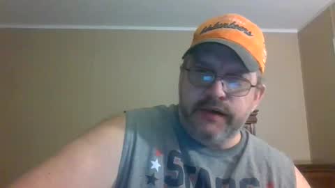 Snapshot of gobey33 chatting on 02-01-26, 02:10 IDKIDCIDGAF online show from 02-01-26, 02:10