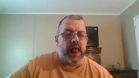 Snapshot of gobey33 chatting on 02-10-26, 04:11 IDKIDCIDGAF online show from 02-10-26, 04:11