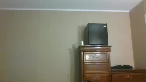 Snapshot of gobey33 chatting on 02-14-26, 11:01 IDKIDCIDGAF online show from 02-14-26, 11:01