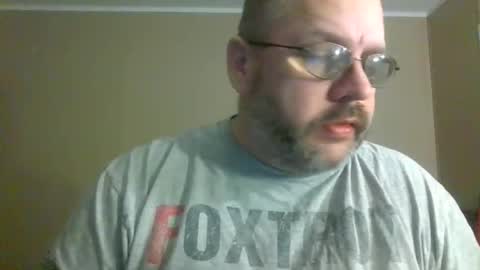 Snapshot of gobey33 chatting on 02-22-26, 01:07 IDKIDCIDGAF online show from 02-22-26, 01:07