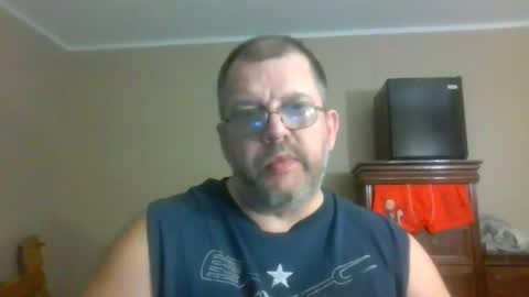 Snapshot of gobey33 chatting on 03-08-26, 12:41 IDKIDCIDGAF online show from 03-08-26, 12:41