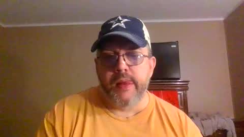 Snapshot of gobey33 chatting on 05-02-26, 08:08 IDKIDCIDGAF online show from 05-02-26, 08:08