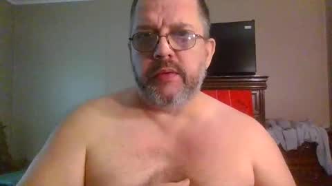 Snapshot of gobey33 chatting on 05-04-26, 02:57 IDKIDCIDGAF online show from 05-04-26, 02:57