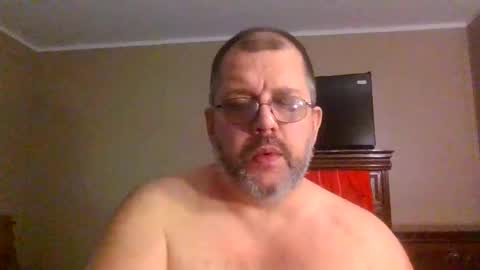 Snapshot of gobey33 chatting on 05-06-26, 07:08 IDKIDCIDGAF online show from 05-06-26, 07:08