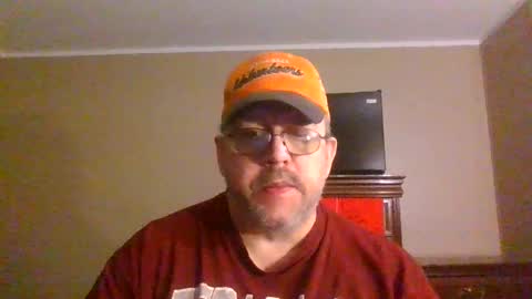 Snapshot of gobey33 chatting on 05-09-26, 02:50 IDKIDCIDGAF online show from 05-09-26, 02:50
