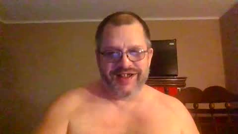 Snapshot of gobey33 chatting on 05-21-26, 10:50 IDKIDCIDGAF online show from 05-21-26, 10:50