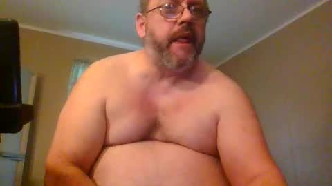 Snapshot of gobey33 chatting on 05-25-26, 01:50 IDKIDCIDGAF online show from 05-25-26, 01:50