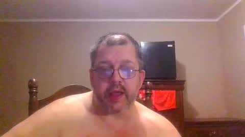 Snapshot of gobey33 chatting on 06-01-26, 06:15 IDKIDCIDGAF online show from 06-01-26, 06:15