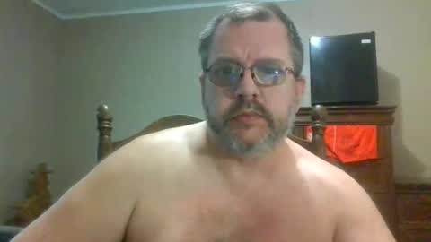 Snapshot of gobey33 chatting on 06-07-26, 09:40 IDKIDCIDGAF online show from 06-07-26, 09:40