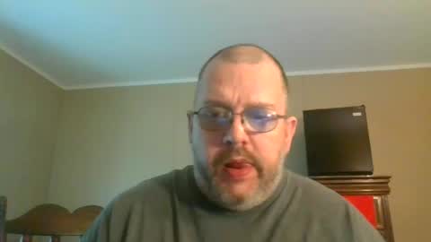 Snapshot of gobey33 chatting on 06-13-26, 06:06 IDKIDCIDGAF online show from 06-13-26, 06:06