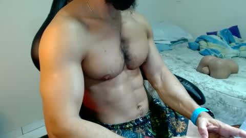 god hunkules online show from 09-17-25, 06:09