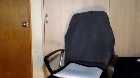 Snapshot of god_of_olumpus chatting on 04-17-26, 12:24 god_of_olumpus online show from 04-17-26, 12:24