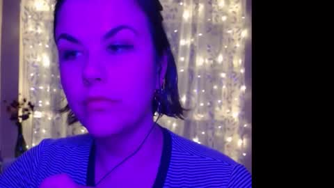 Snapshot of goddess_kehala chatting on 09-25-25, 04:27 Switch Goddess Kehala online show from 09-25-25, 04:27