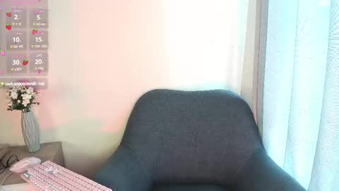 Snapshot of goddess_martina chatting on 10-02-25, 07:10 M A R T I N A  online show from 10-02-25, 07:10