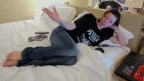 Patricia Mars           Goddess of Mars twitter thegoddessmindy online show from 02-26-26, 01:54