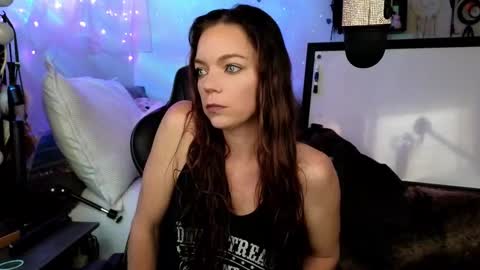 Patricia Mars           Goddess of Mars twitter thegoddessmindy online show from 03-16-26, 03:27