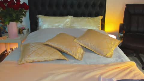 Katrin online show from 10-19-25, 12:22