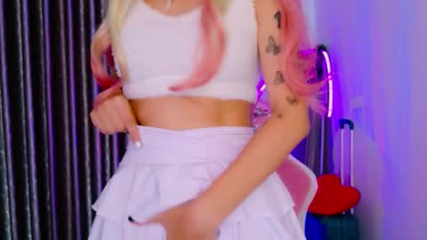 Katarina online show from 02-07-26, 06:06