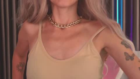 Snapshot of goddess_stars chatting on 04-29-26, 01:15 Katarina online show from 04-29-26, 01:15