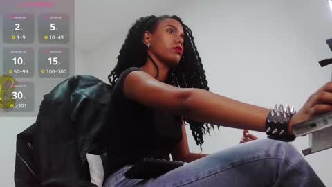 goddess_valen online show from 10-14-25, 05:36