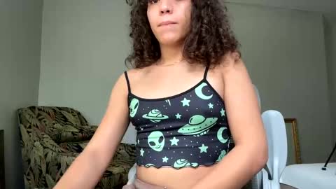 Snapshot of goddesscurls chatting on 09-28-25, 06:13 goddesscurls online show from 09-28-25, 06:13