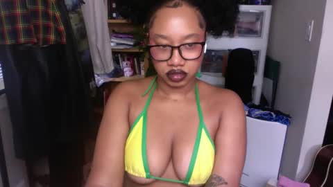 Goddess Daisy Sky online show from 09-26-25, 04:55