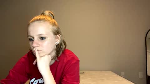 feyaa22 online show from 01-09-25, 01:50