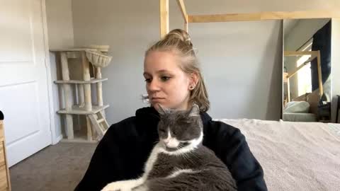 feyaa22 online show from 01-09-25, 04:28