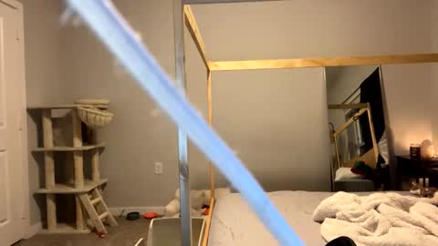 feyaa22 online show from 01-10-25, 01:53