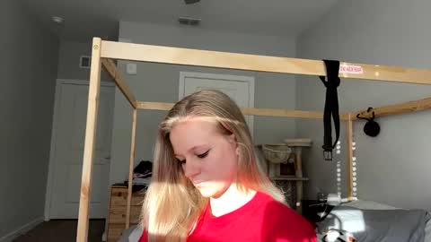 feyaa22 online show from 01-15-25, 01:20