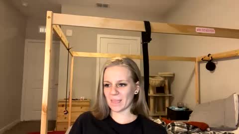 feyaa22 online show from 01-24-25, 01:13