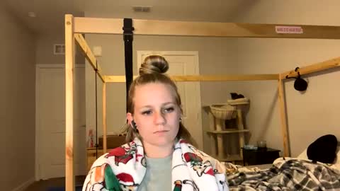 feyaa22 online show from 01-30-25, 11:45