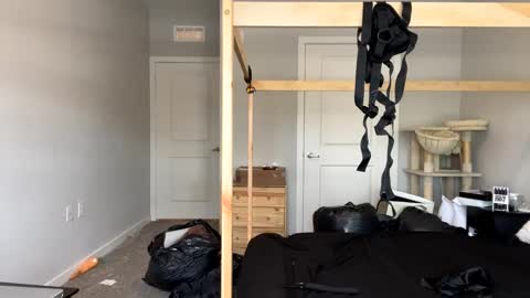 feyaa22 online show from 02-25-25, 08:19